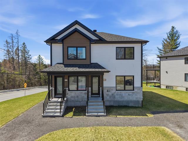 3611 3613 Rue Maude-Abbott — photo 1