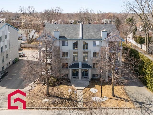 158 Av. du Manoir — photo 1