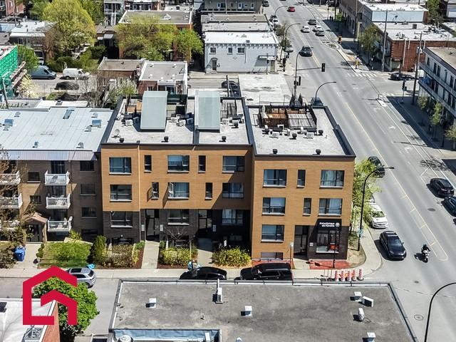 7177 Rue Cartier — photo 1