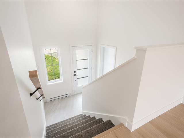 19 Rue St-Pierre — photo 3