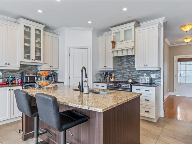329 Rue Daudelin — photo 3