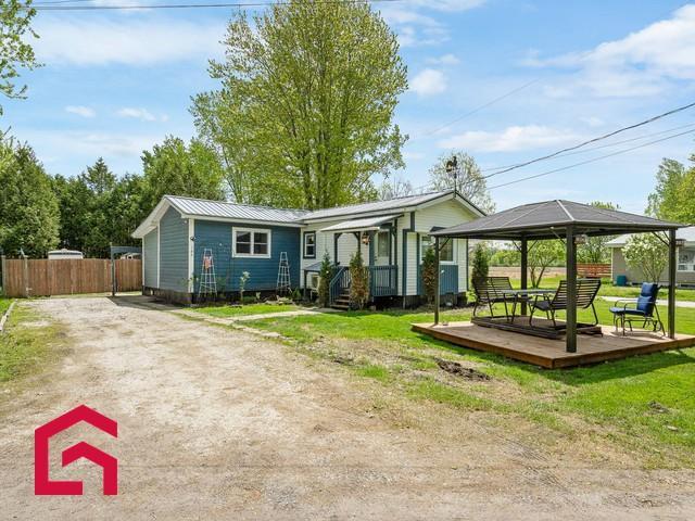 189 Ch. Larochelle — photo 1