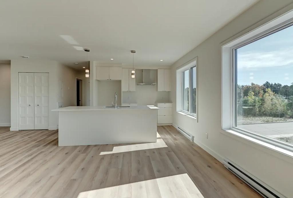 Superbe 5 ½ neuf à Coaticook – 1er mois gratuit – Quartier tranquille 3