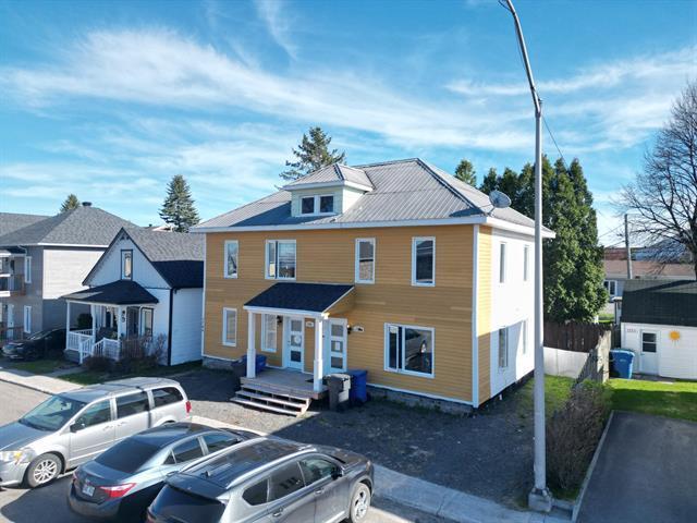 3745 3749 Rue Cabot — photo 1