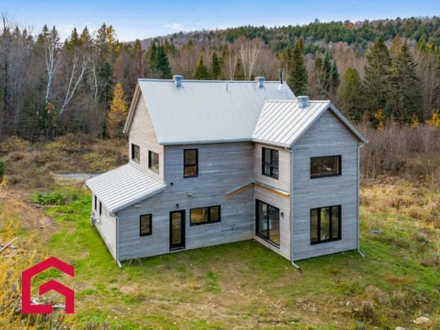 63 Ch. Dubeau — photo 2