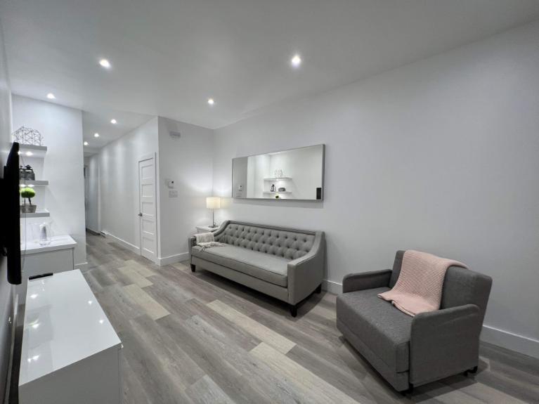 1256 Rue Saint-André — photo 1