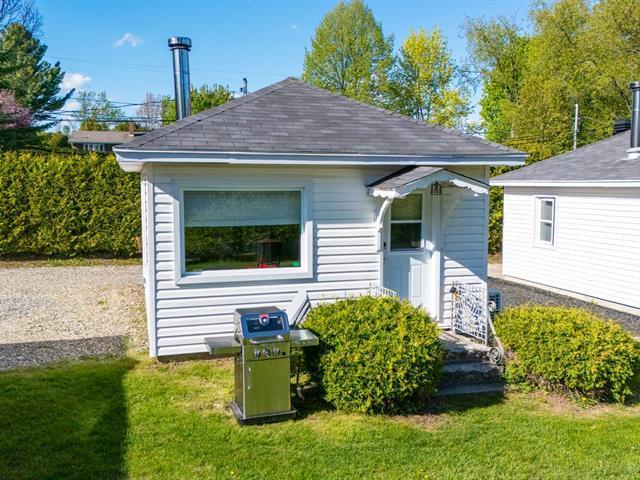 211 Av. des Scouts — photo 3
