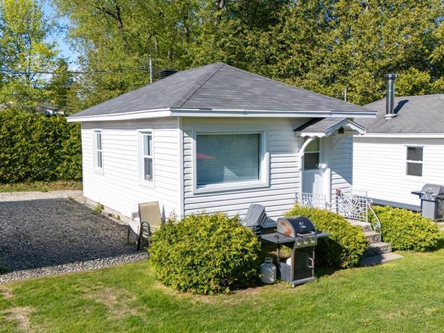 207 Av. des Scouts — photo 3