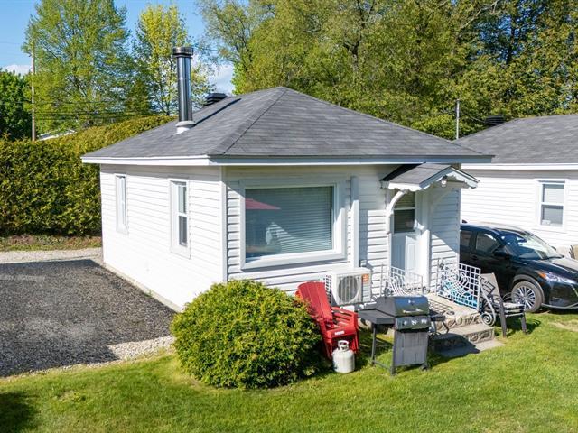 209 Av. des Scouts — photo 2