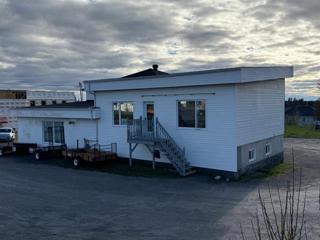 1430 1434 Av. du Pont S. — photo 3