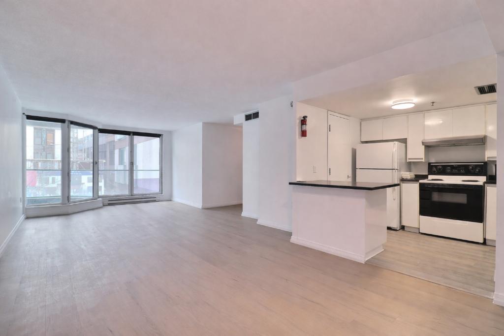 1625 Av. Lincoln apt 116 — photo 3