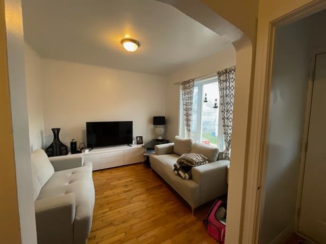 913 Rue Bouvier — photo 2