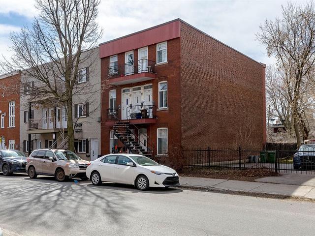 834 844 Rue de l'Église — photo 3