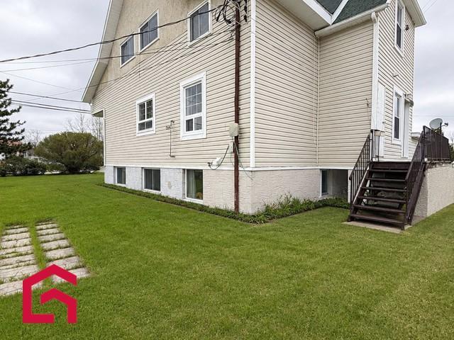 322 10e Avenue E. — photo 3