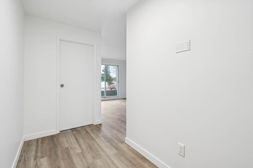16319 Boul Gouin O app 105 — photo 2