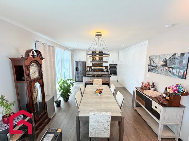 120 Rue St-Exupéry — photo 2