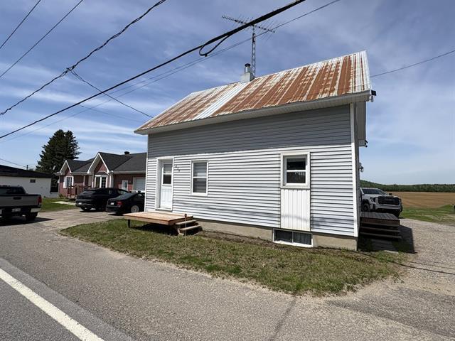 279 Rue Notre-Dame — photo 2