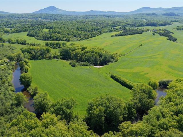 Potton (Estrie) : Terre agricole et à bois de 247,11 acres — photo 1