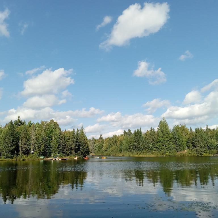 1703 Chemin du Lac Amico, Sainte-Lucie-des-Laurentides, QC, Canada — photo 2