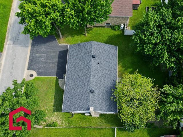 1414 Rue Poirier — photo 3