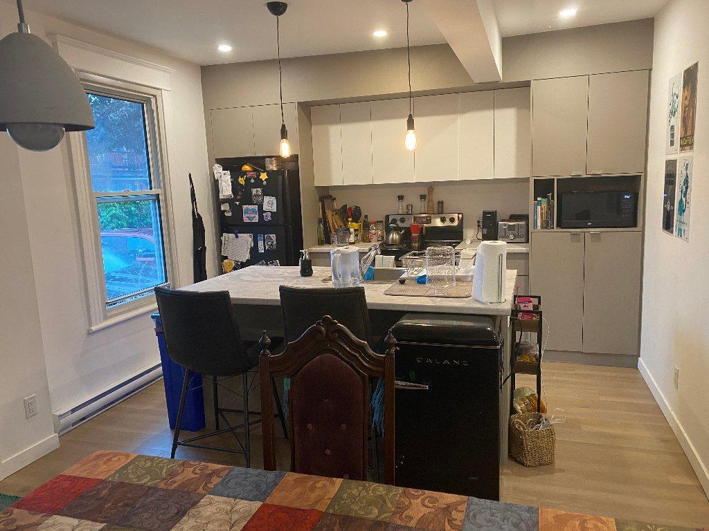 Chambre à louer dans Saint-Sauveur, La Cité Limoilou, Basse-Ville, Québec — photo 3