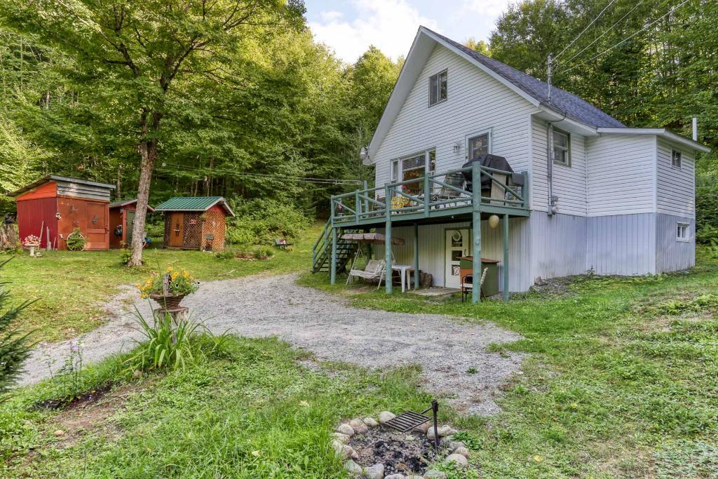 84, chemin du Lac du Missionnaire — photo 1