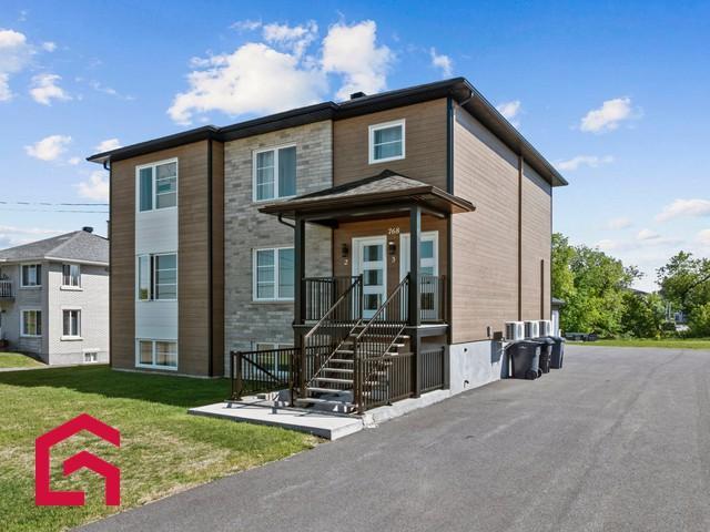 768 772 Ch. St-Jean — photo 1