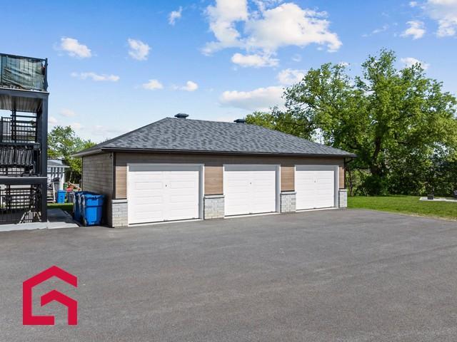 768 772 Ch. St-Jean — photo 2