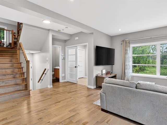 77 111e Avenue — photo 3