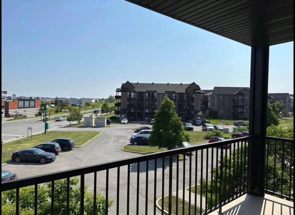 Condo à louer à Lachenaie, Terrebonne en face du Costco 5