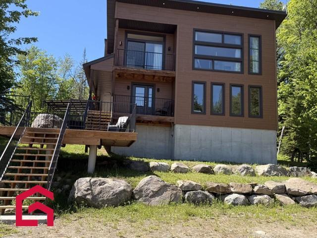 1696 Ch. Chapleau — photo 1