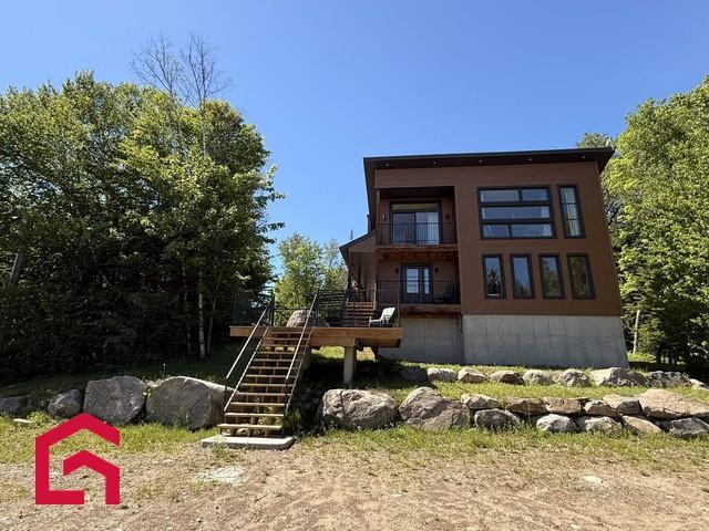 1696 Ch. Chapleau — photo 2