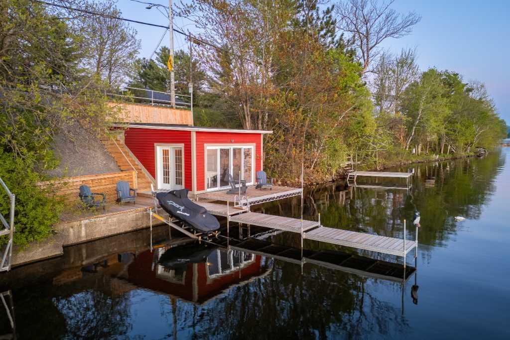 600 Chemin Lakeside, Lac-Brome, QC, Canada — photo 2