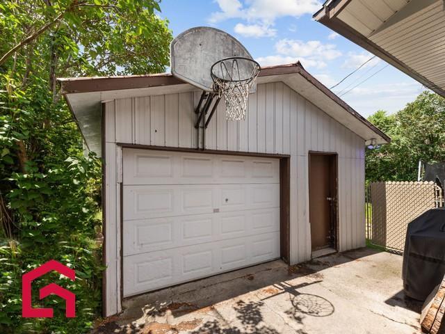 124 3e Avenue — photo 2