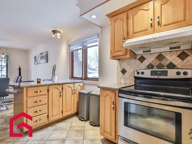 235 Rue Antonio — photo 2