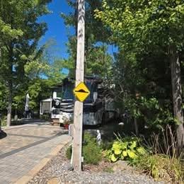 415 Montée Saint-Claude, Saint-Philippe, QC, Canada — photo 2