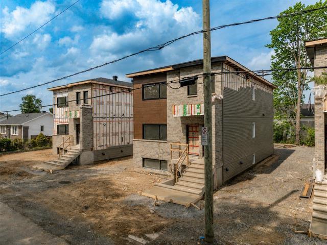 663 2e Avenue — photo 3