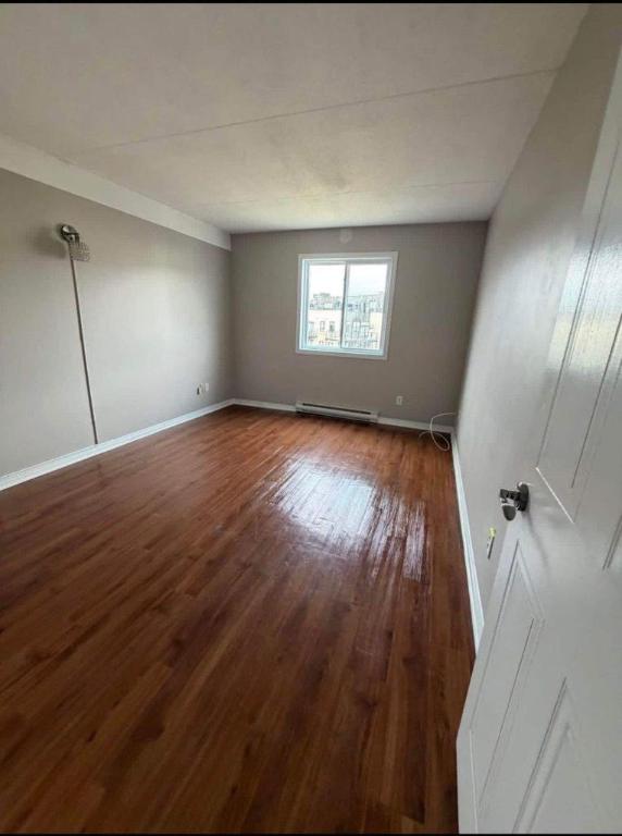 2 CH - 1 SDB - Gatineau - $1,699 /mo 5