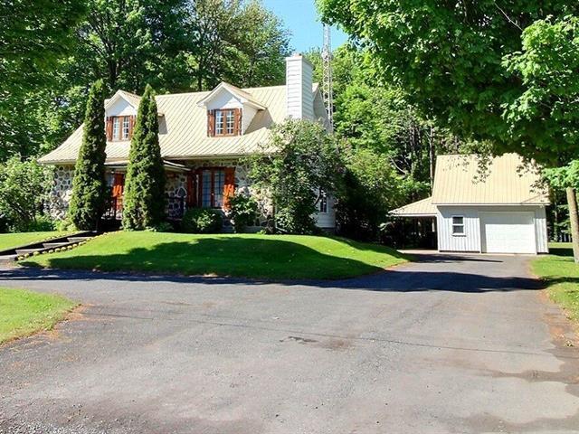 1550Z Rg St-Michel — photo 1