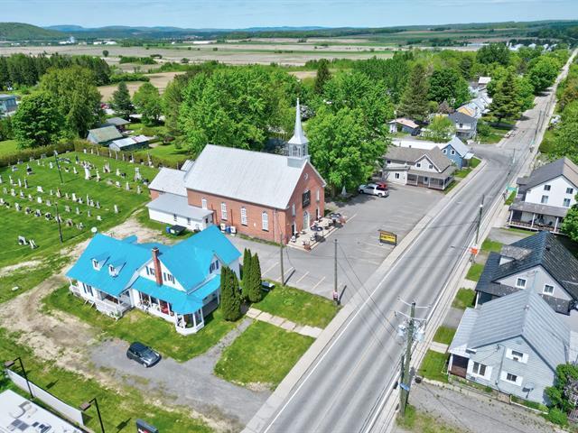631 641 Rue Principale — photo 3