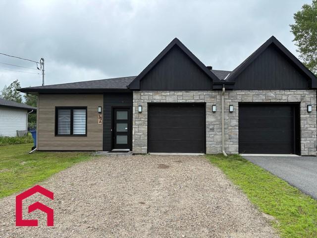 38 A Rue Bélanger — photo 1