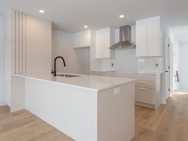 115 Ch. Derick — photo 3