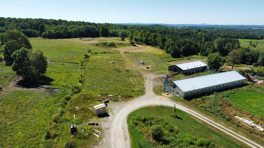 376 Chemin Jordan Hill, Cookshire-Eaton, QC, Canada — photo 3