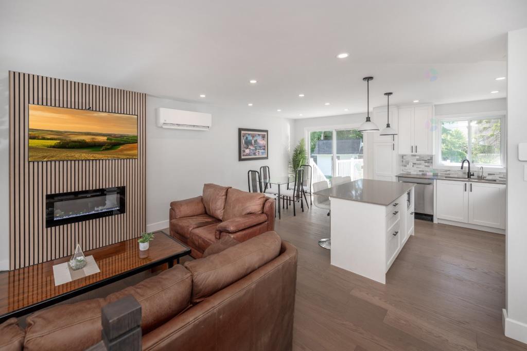 4200 Boulevard Sainte-Rose, Laval, QC, Canada — photo 2