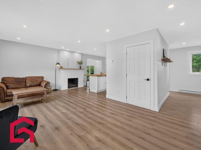 118 120 Rue Principale N. — photo 3