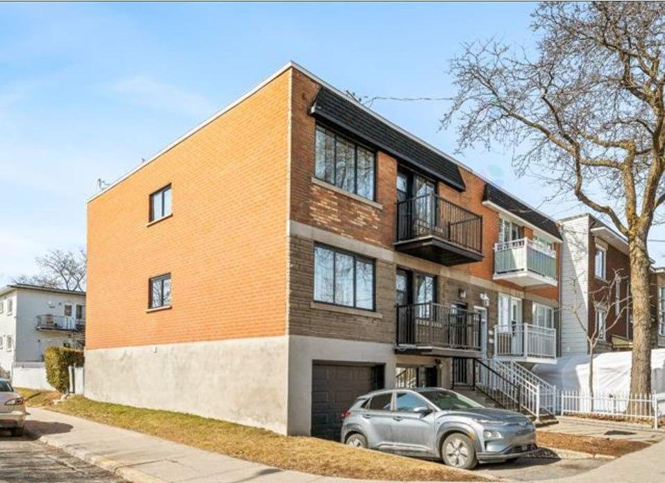 9310 Avenue Bruchési — photo 2
