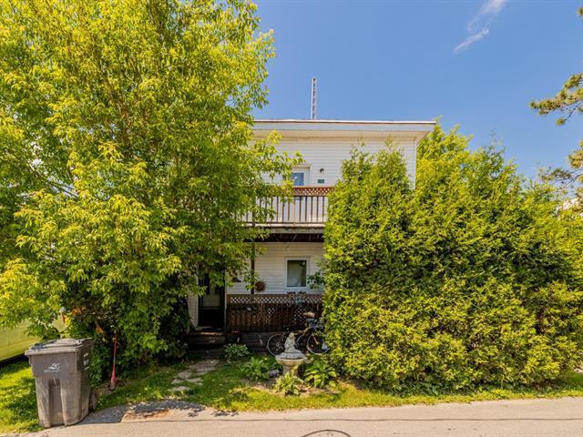 285 295 Rue Monseigneur-Douville — photo 1