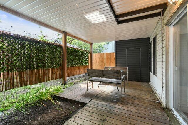 5423 9e Avenue — photo 2