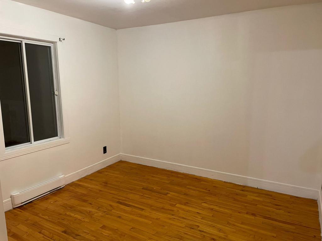 Superbe 5½ lumineux au rez-de-chaussée – Près du canal de Beauharnois Disponible 2