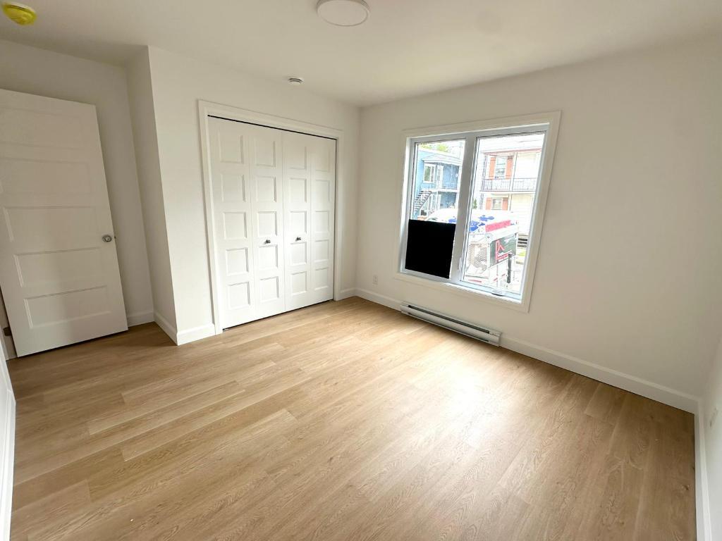 58 Av. 7e — photo 1